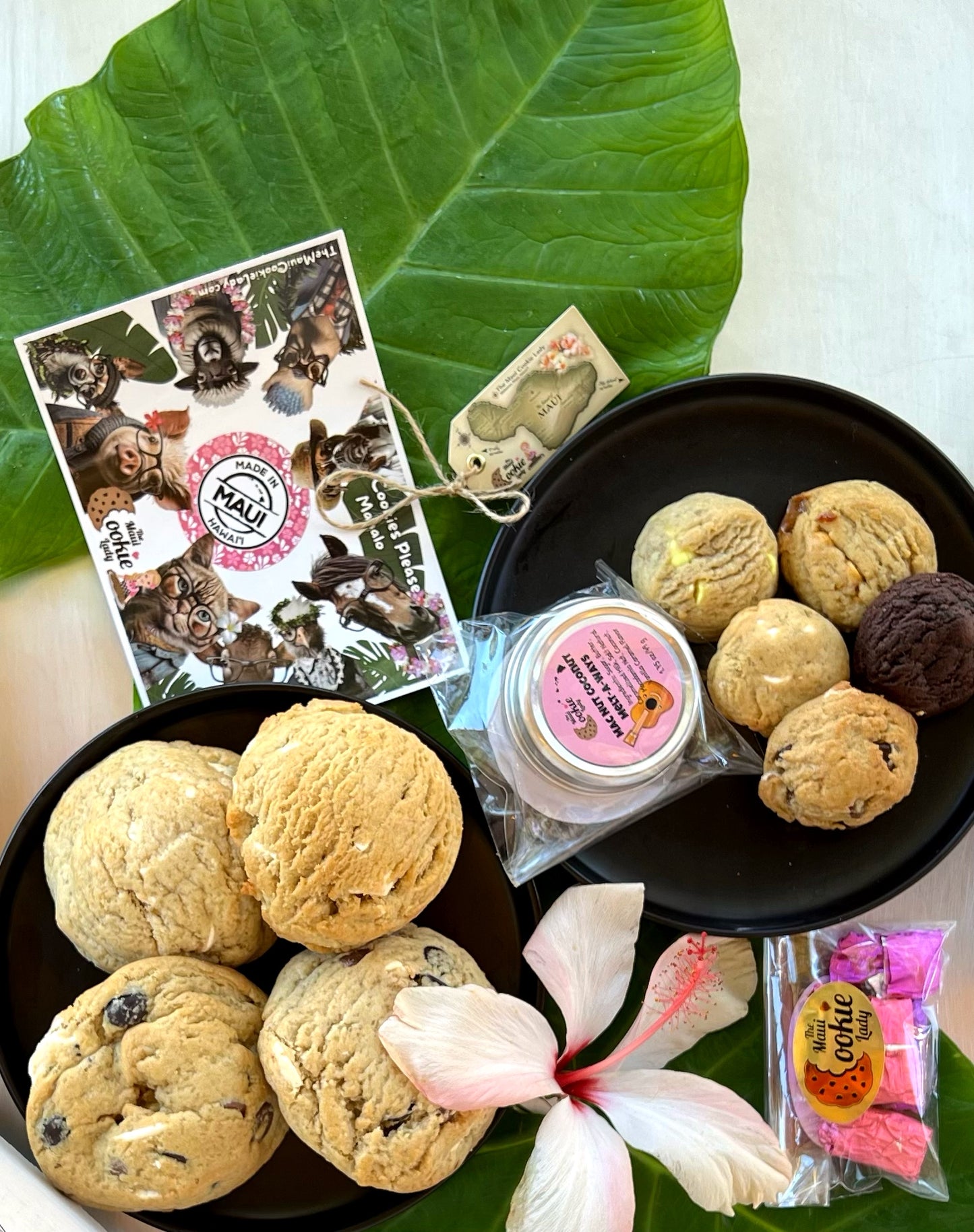 All Occasion Deluxe Plus Salty & Sweet Personalized Gift Box ( 60oz)